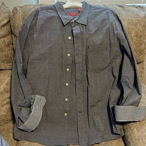 Men’s XXL IZOD dress shirt